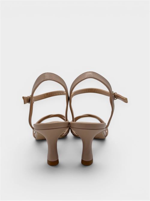  IL LACCIO | 9447VITELLONUDE